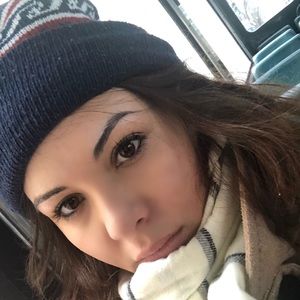 Meet your Posher, Leah